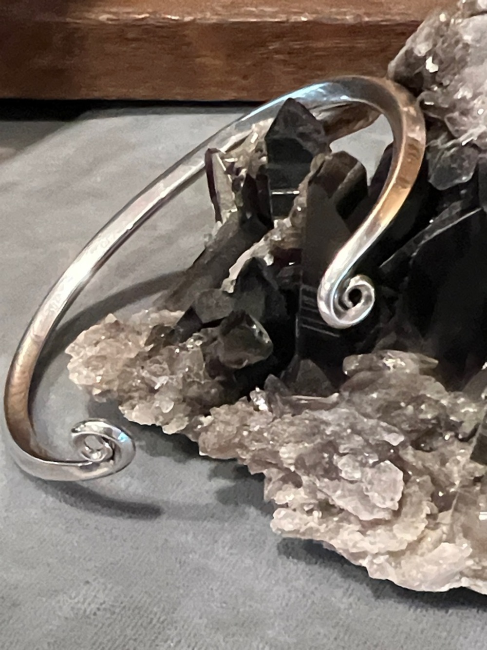Vintage Cristy Cali Coiled Cuff, solid 21 grams, sterling silver 925 bracelet